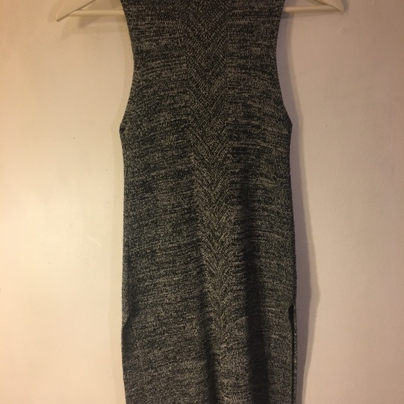 Tunic - Picture 3 of 4